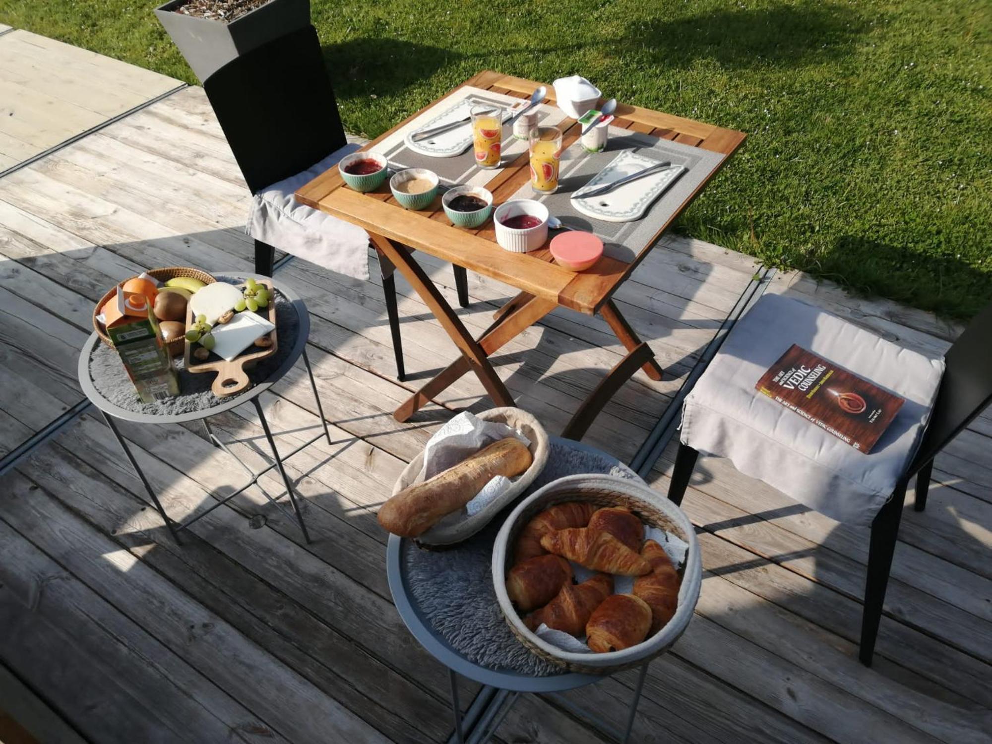 La Suite Cosy - Votre Pause Arboree La Bruyere Exterior photo
